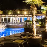 La Hotel 3*