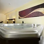 La 3*