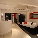 La Hotel 3*