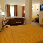La Hotel 3*