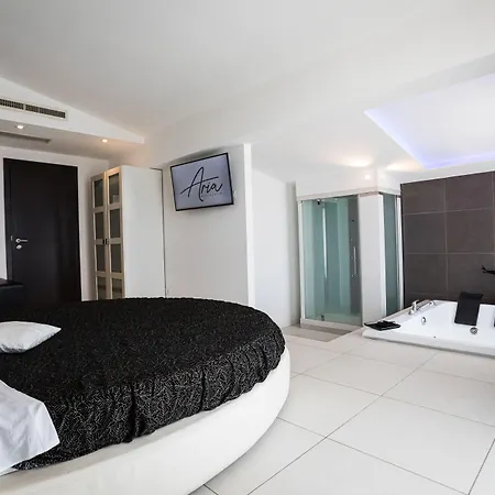 La Hotel