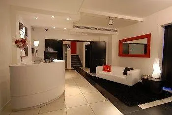La Hotel 3*